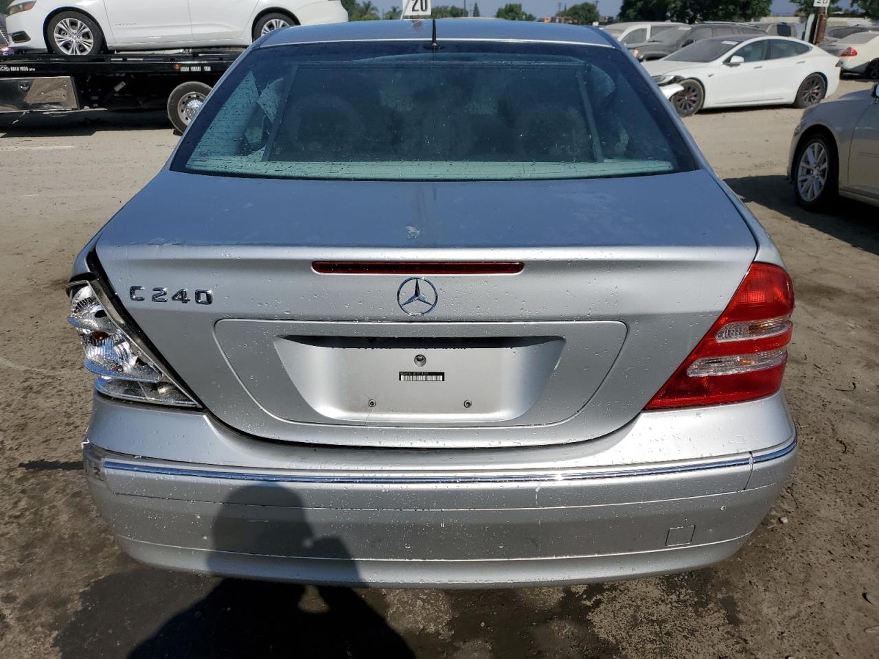 2002 Mercedes-Benz C 240 VIN: WDBRF61JX2F218221 Lot: 63301454