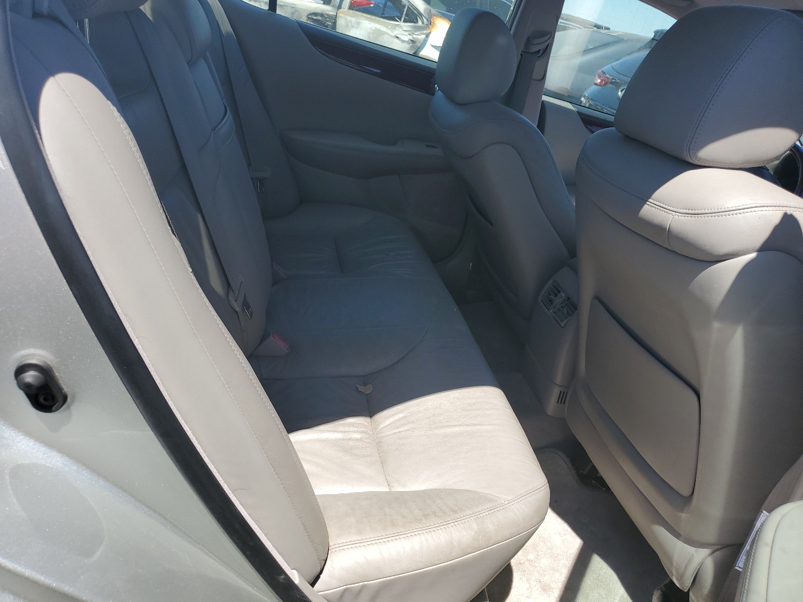 JTHBA30G740009125 2004 Lexus Es 330