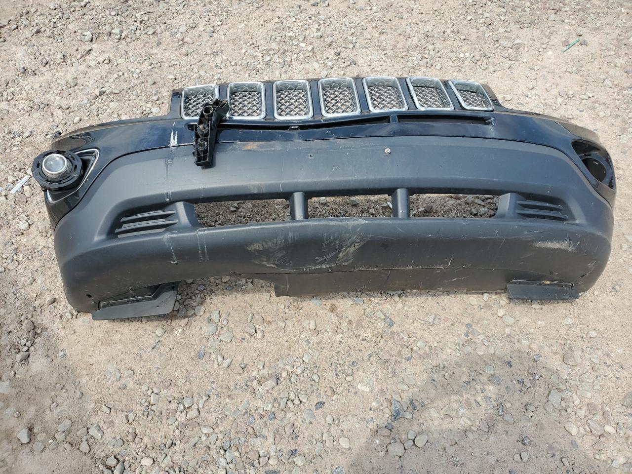 2016 Jeep Compass Latitude VIN: 1C4NJDEB9GD799784 Lot: 62344374