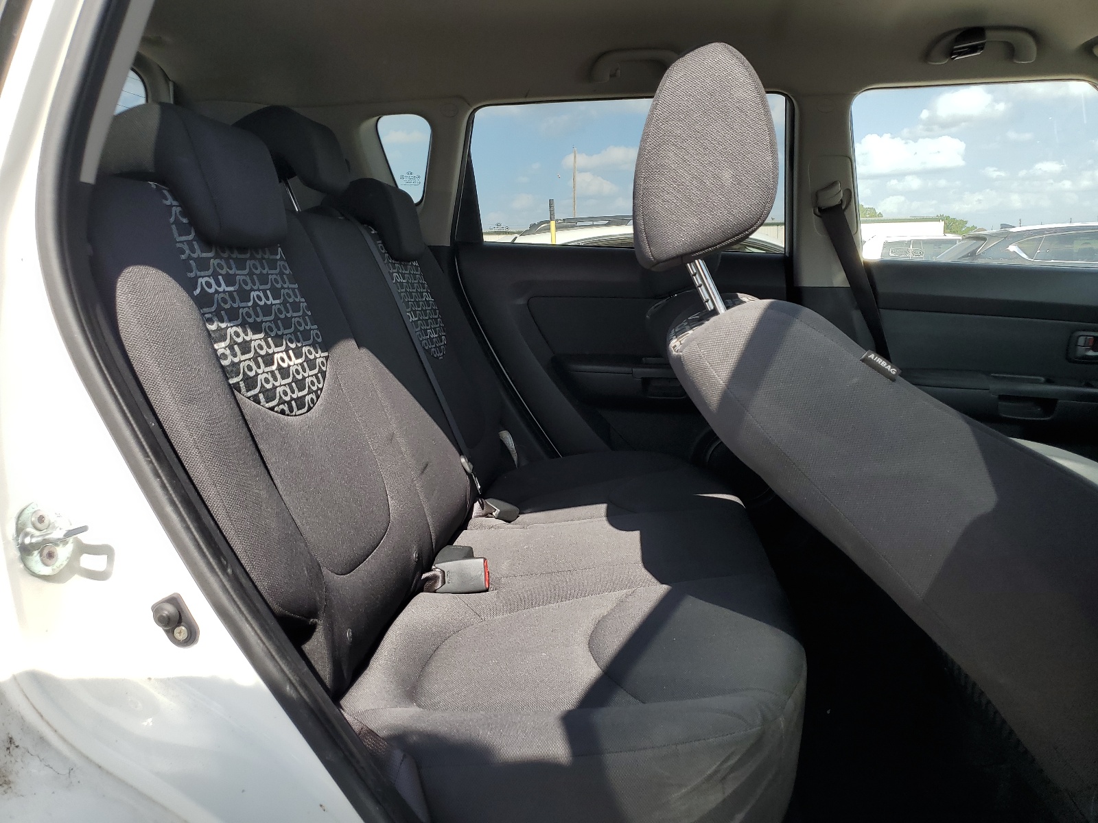 KNDJT2A26A7120062 2010 Kia Soul +