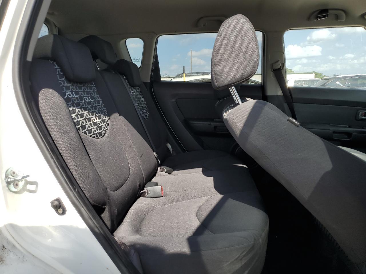 2010 Kia Soul + VIN: KNDJT2A26A7120062 Lot: 65050024