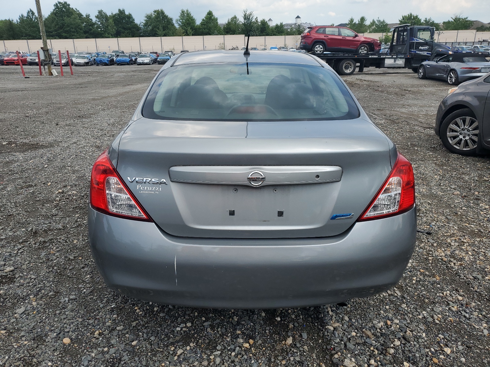 2012 Nissan Versa S vin: 3N1CN7AP1CL888982