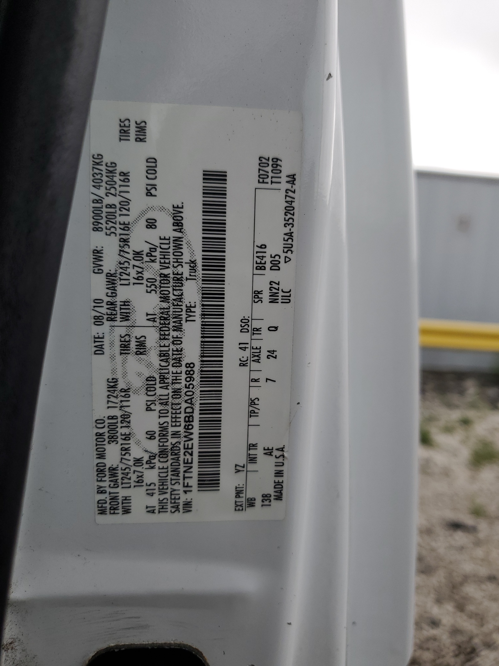 1FTNE2EW6BDA05988 2011 Ford Econoline E250 Van