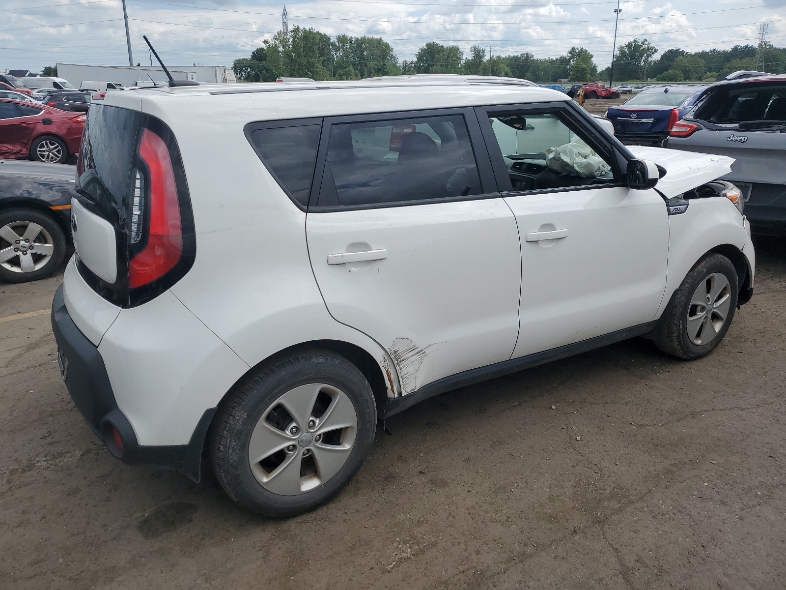 2016 Kia Soul vin: KNDJN2A21G7335576