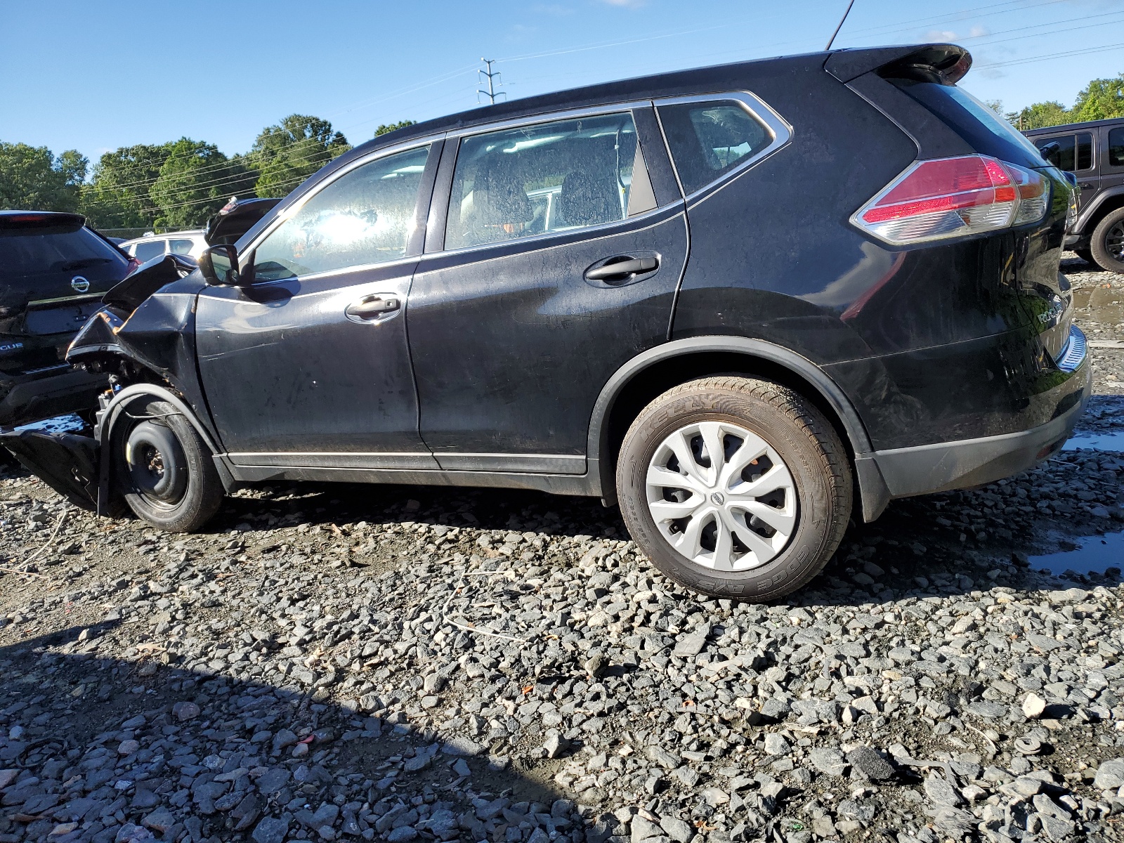 2016 Nissan Rogue S vin: KNMAT2MV5GP709103