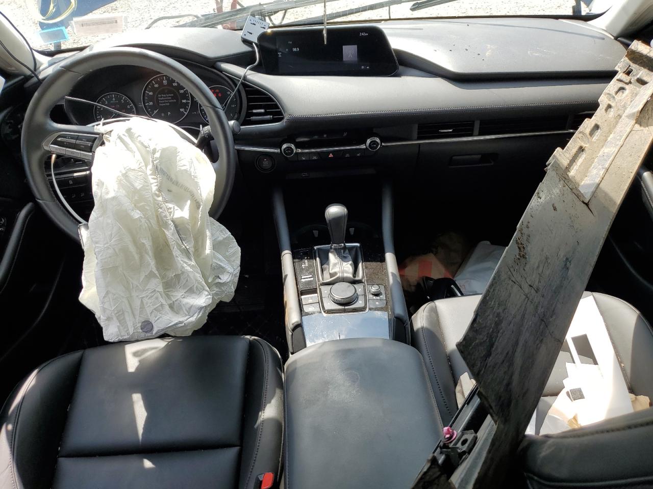 2021 Mazda 3 Preferred VIN: JM1BPACL8M1316567 Lot: 61564934