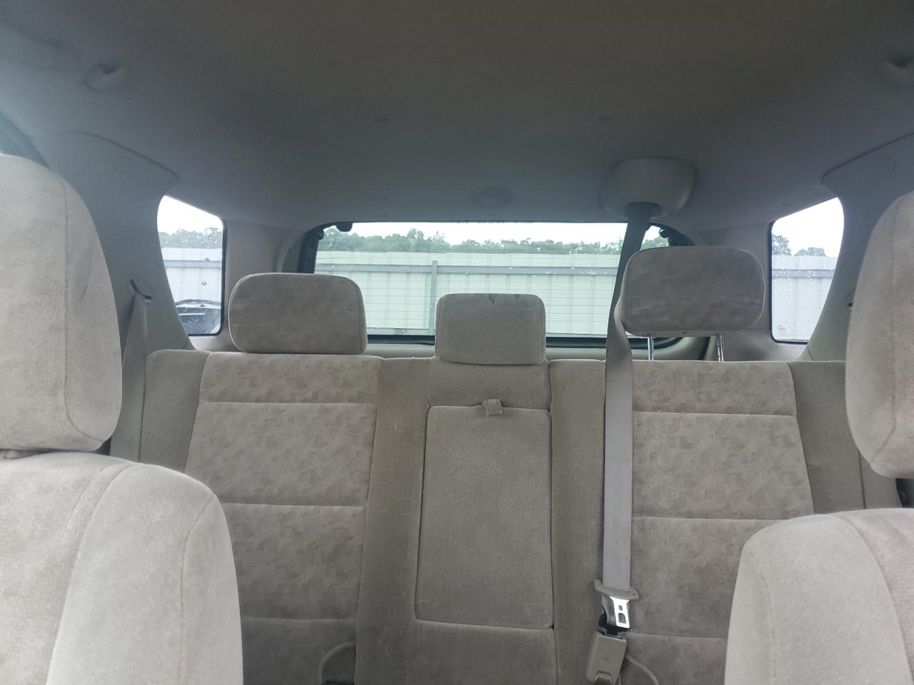 2005 Kia Sorento Ex VIN: KNDJC733255475265 Lot: 61651834