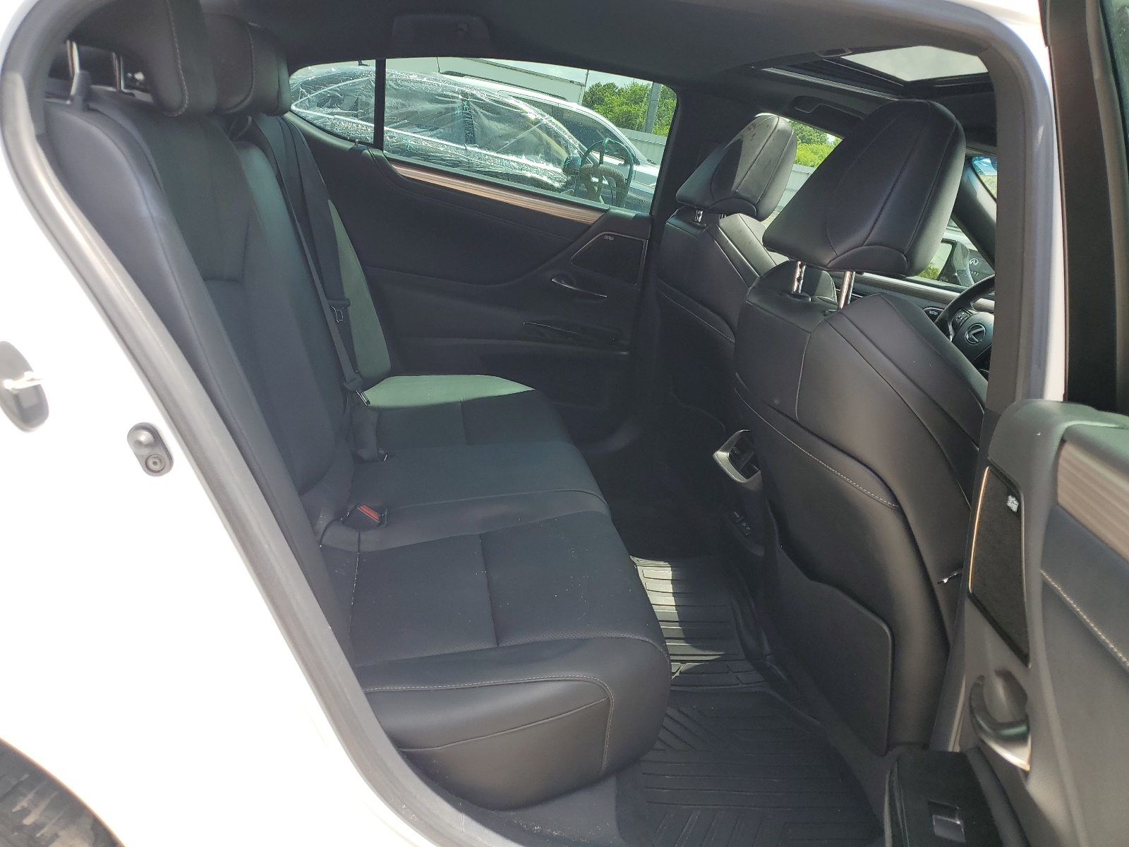 58AGZ1B17NU121211 2022 Lexus Es 350 Base