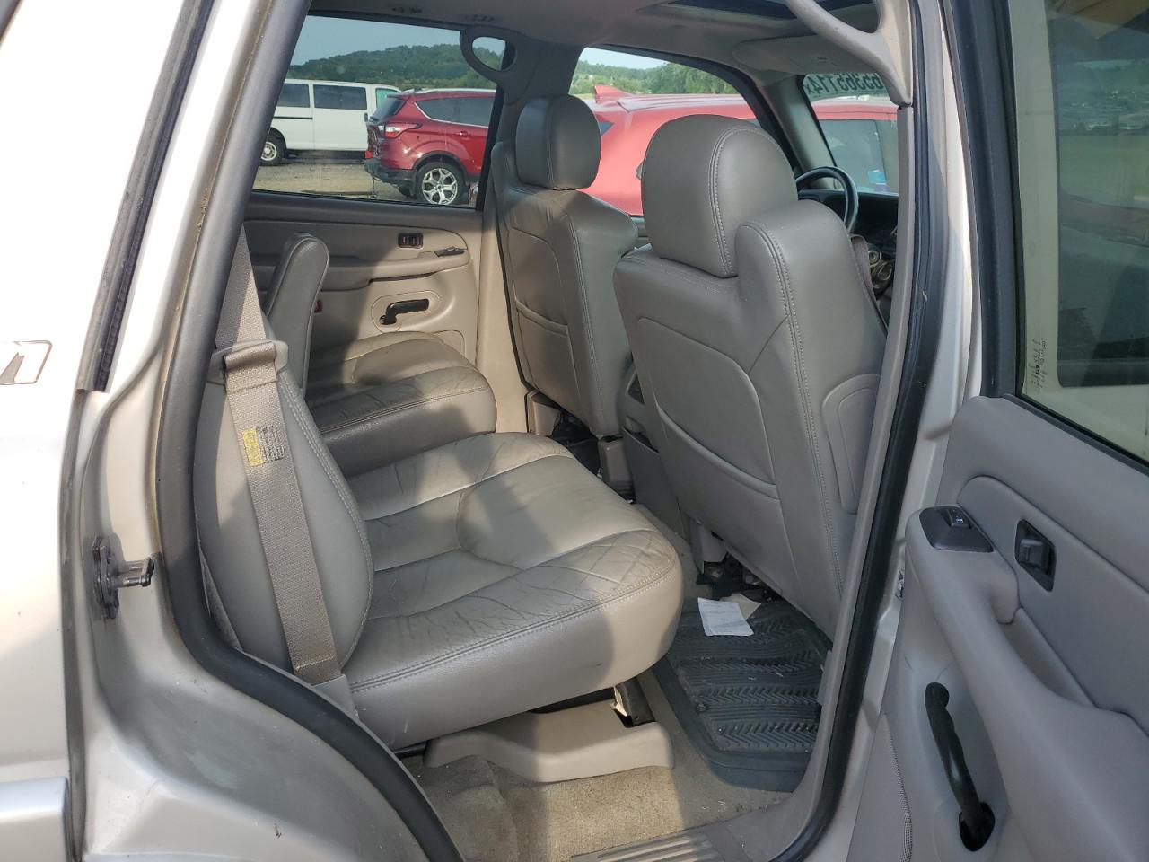 2004 Chevrolet Tahoe K1500 VIN: 1GNEK13Z74R137400 Lot: 65365114