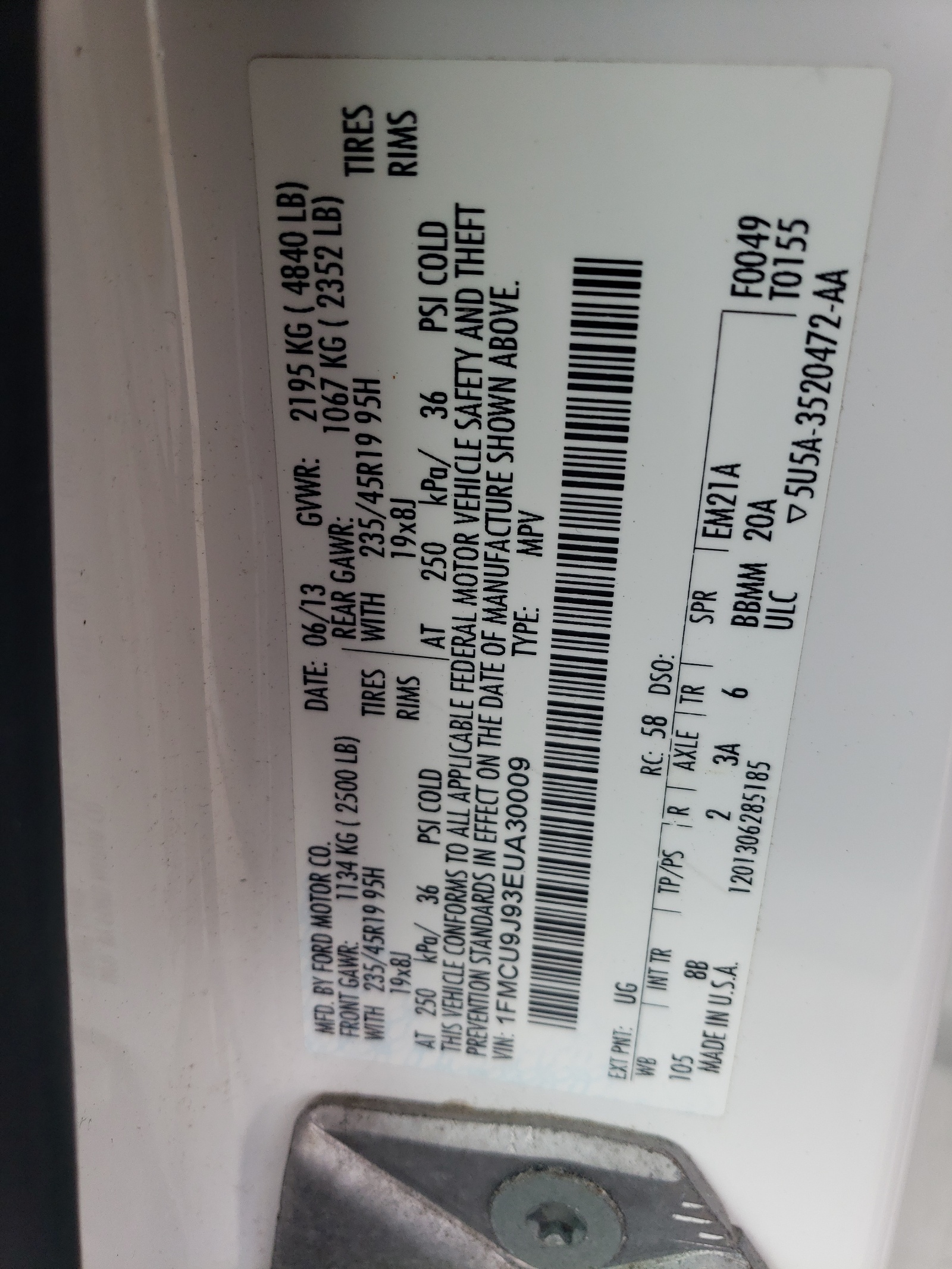 1FMCU9J93EUA30009 2014 Ford Escape Titanium