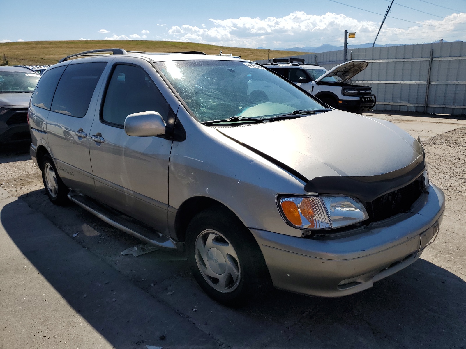 4T3ZF13C01U338755 2001 Toyota Sienna Le