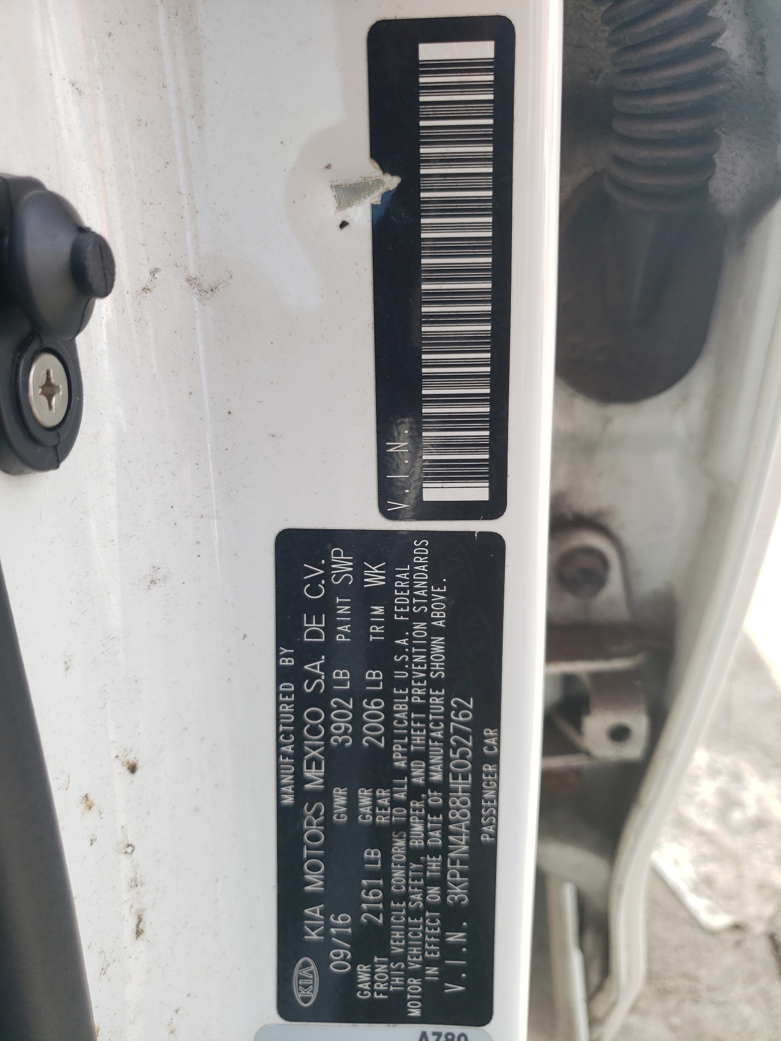 3KPFN4A88HE052762 2017 Kia Forte Ex