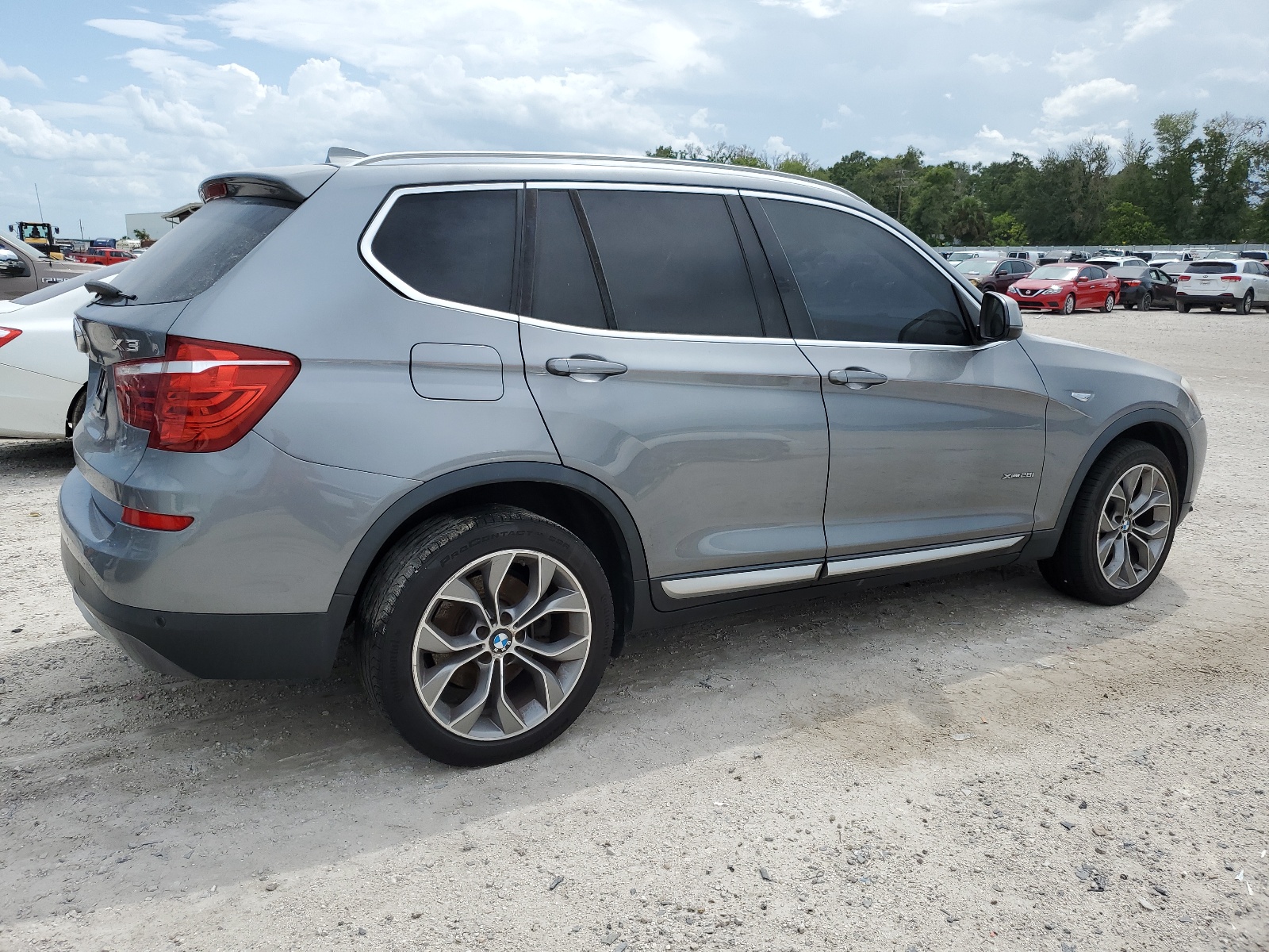 2015 BMW X3 xDrive28I vin: 5UXWX9C51F0D44691