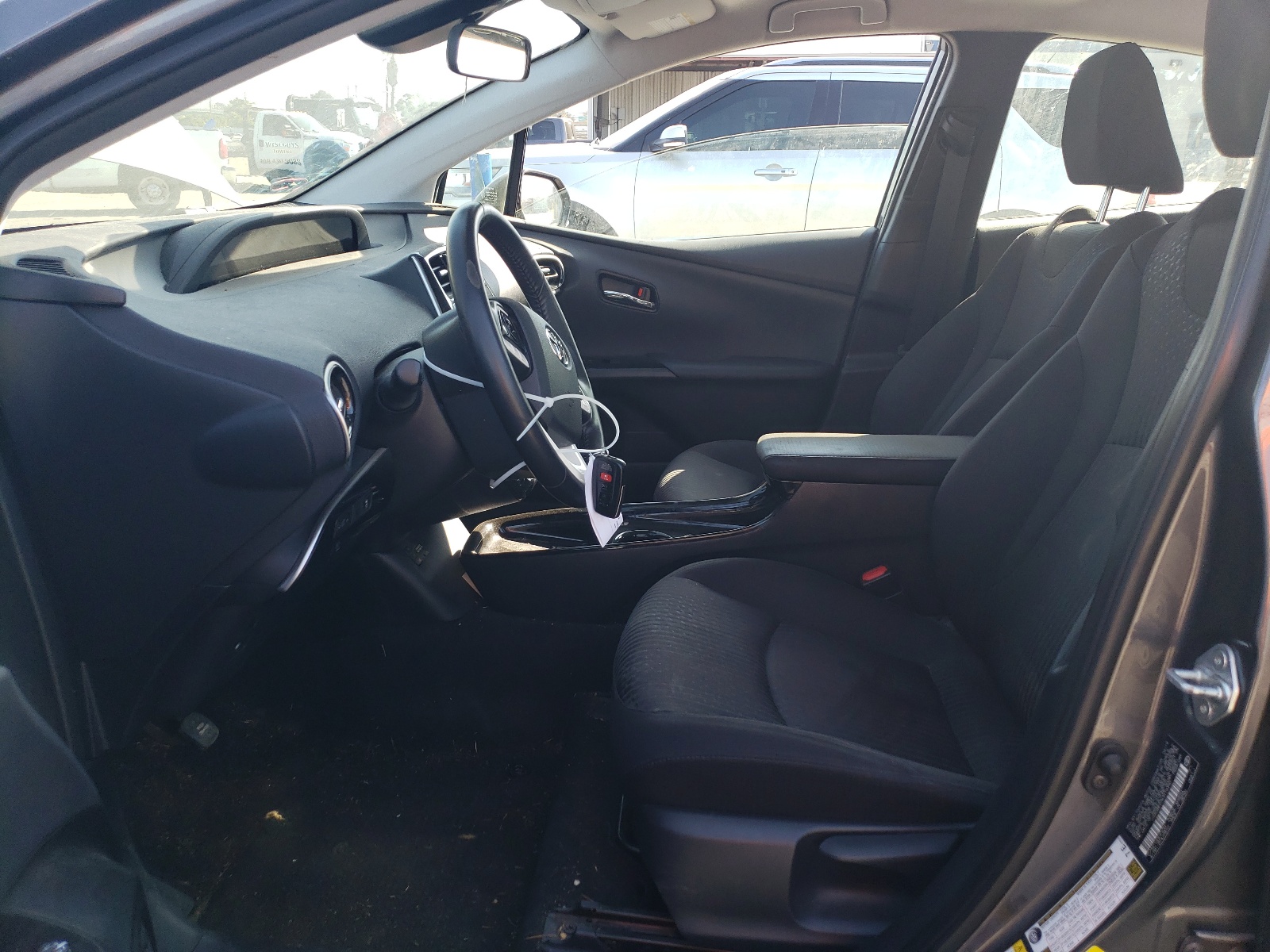 JTDKARFP7K3119390 2019 Toyota Prius Prime