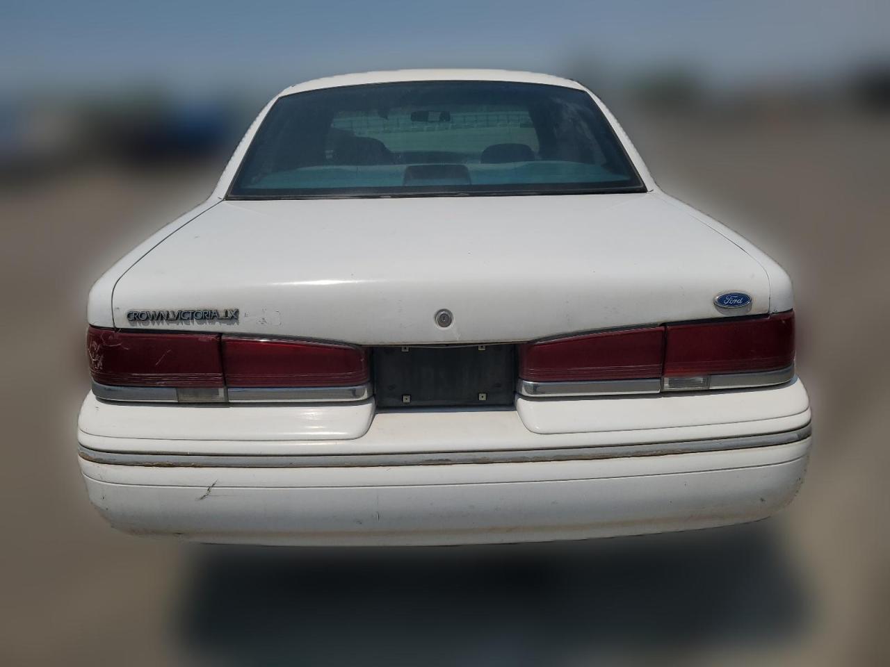 1996 Ford Crown Victoria Lx VIN: 2FALP74W2TX213821 Lot: 63081474