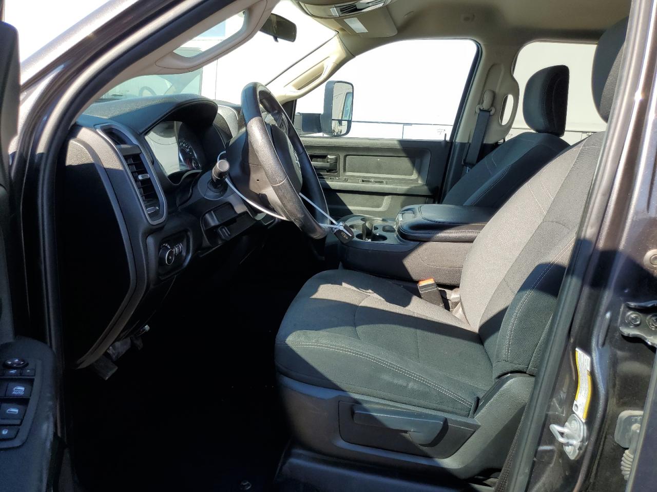 2020 Ram 3500 Tradesman VIN: 3C63RRGL9LG255003 Lot: 60656044