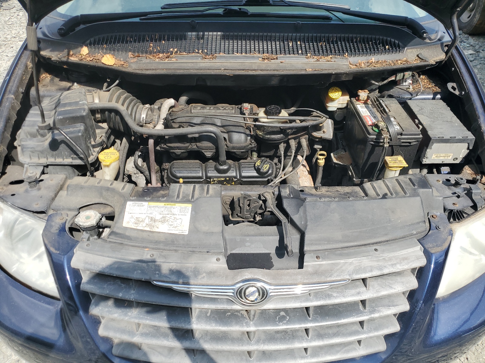 1C4GP45R65B440518 2005 Chrysler Town & Country