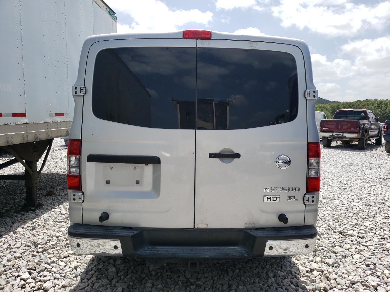 5BZAF0AA1FN852931 2015 Nissan Nv 3500 S