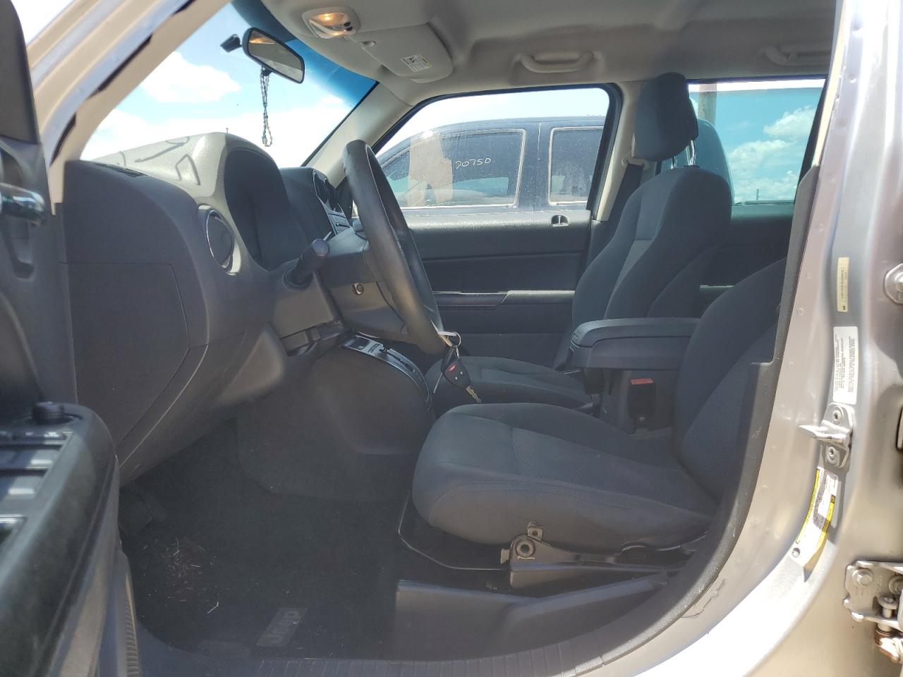 1J4NT2GB1AD659516 2010 Jeep Patriot Sport