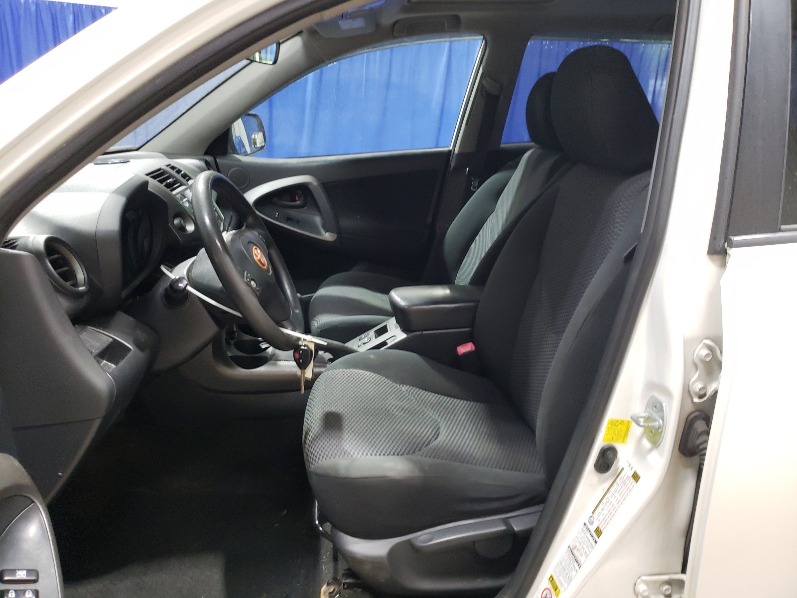 JTMRF4DVXBD042934 2011 Toyota Rav4 Sport