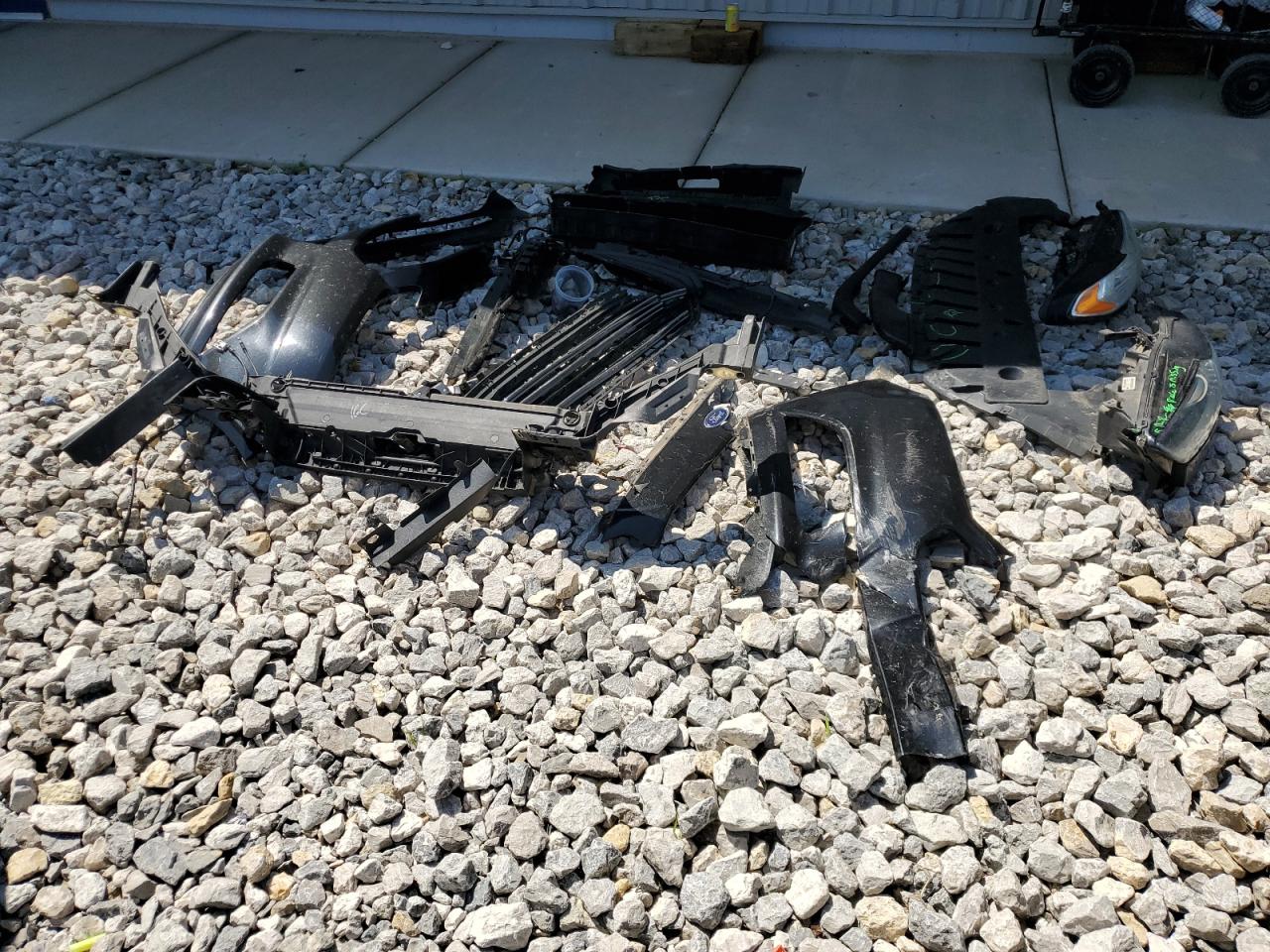 2015 Ford Fusion Se Hybrid VIN: 3FA6P0LU5FR244133 Lot: 62646914