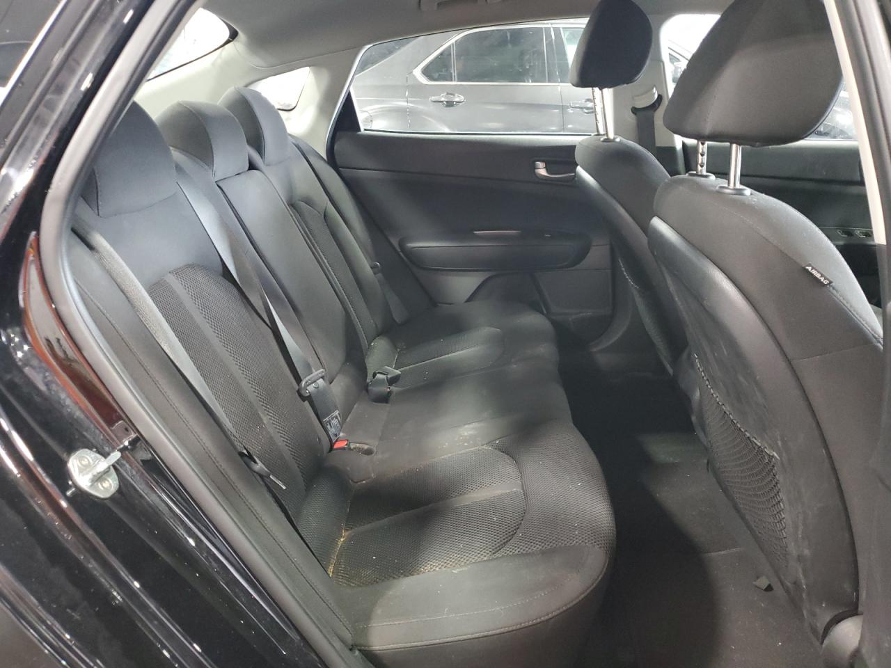 2019 Kia Optima Lx VIN: 5XXGT4L32KG278810 Lot: 63914914