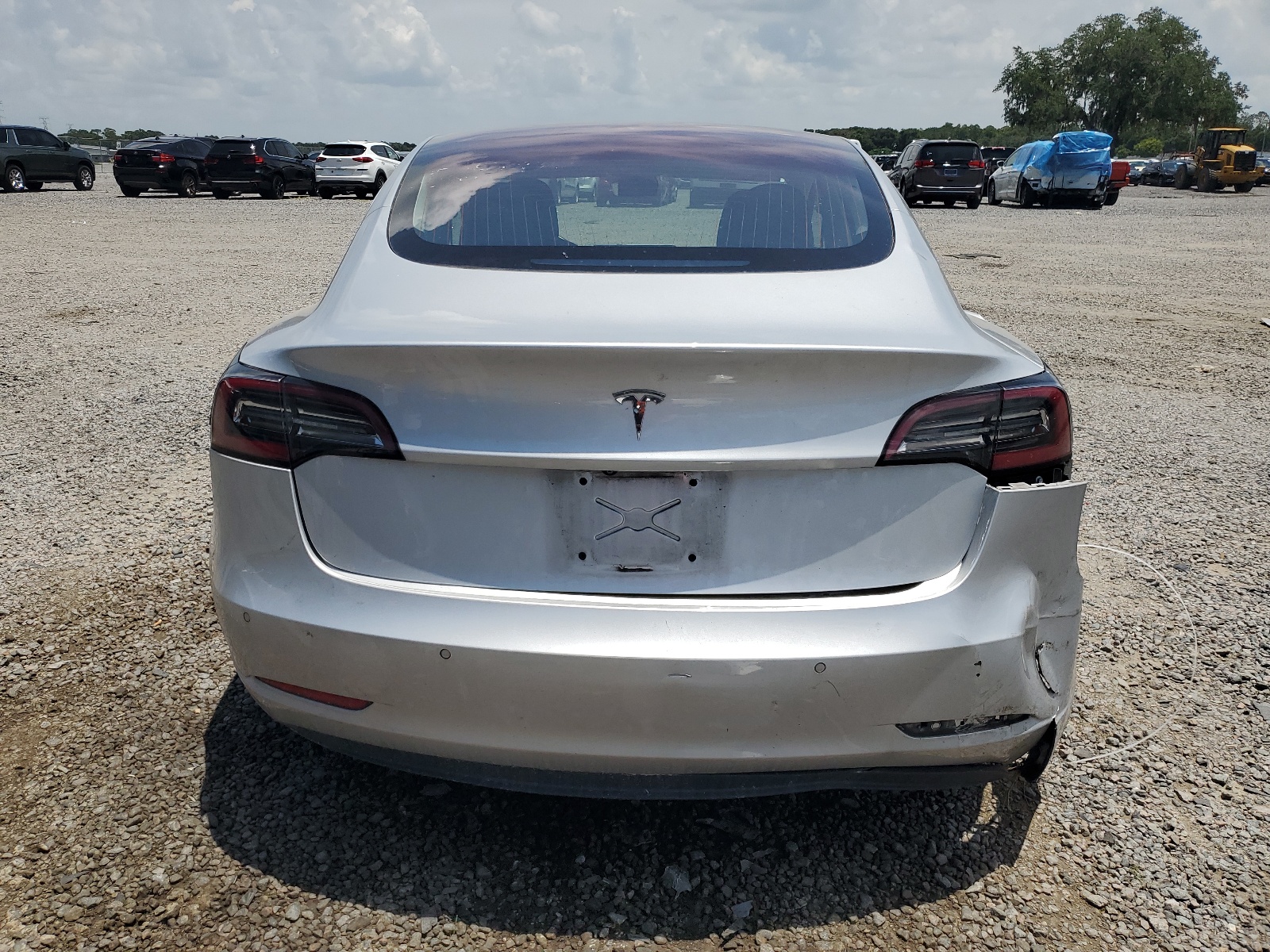 5YJ3E1EA6JF008760 2018 Tesla Model 3