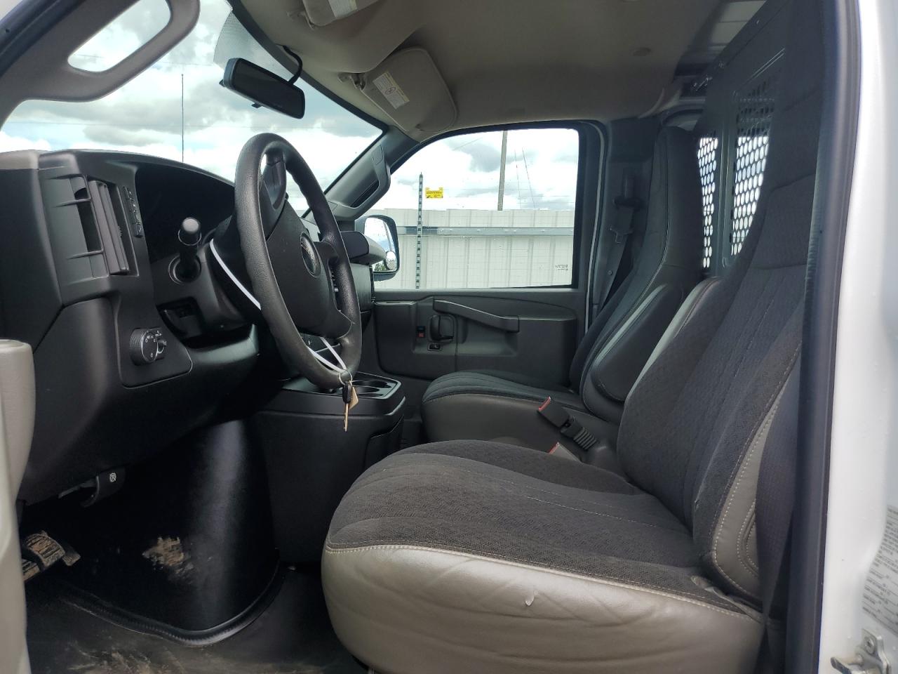 2018 GMC Savana G2500 VIN: 1GTW7AFGXJ1903185 Lot: 62269634