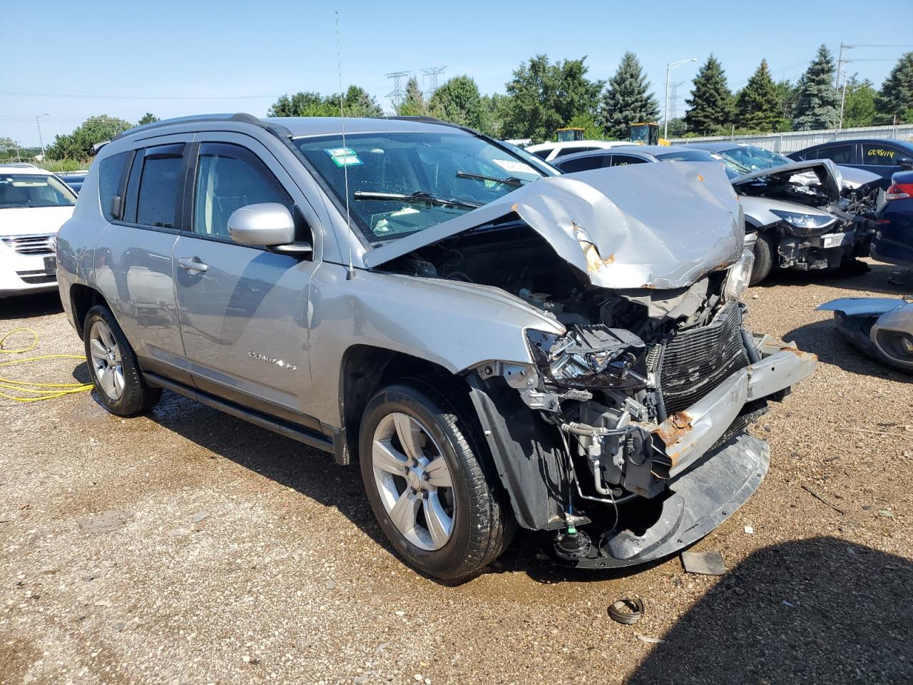 2015 Jeep Compass Latitude VIN: 1C4NJCEA0FD402320 Lot: 62420934