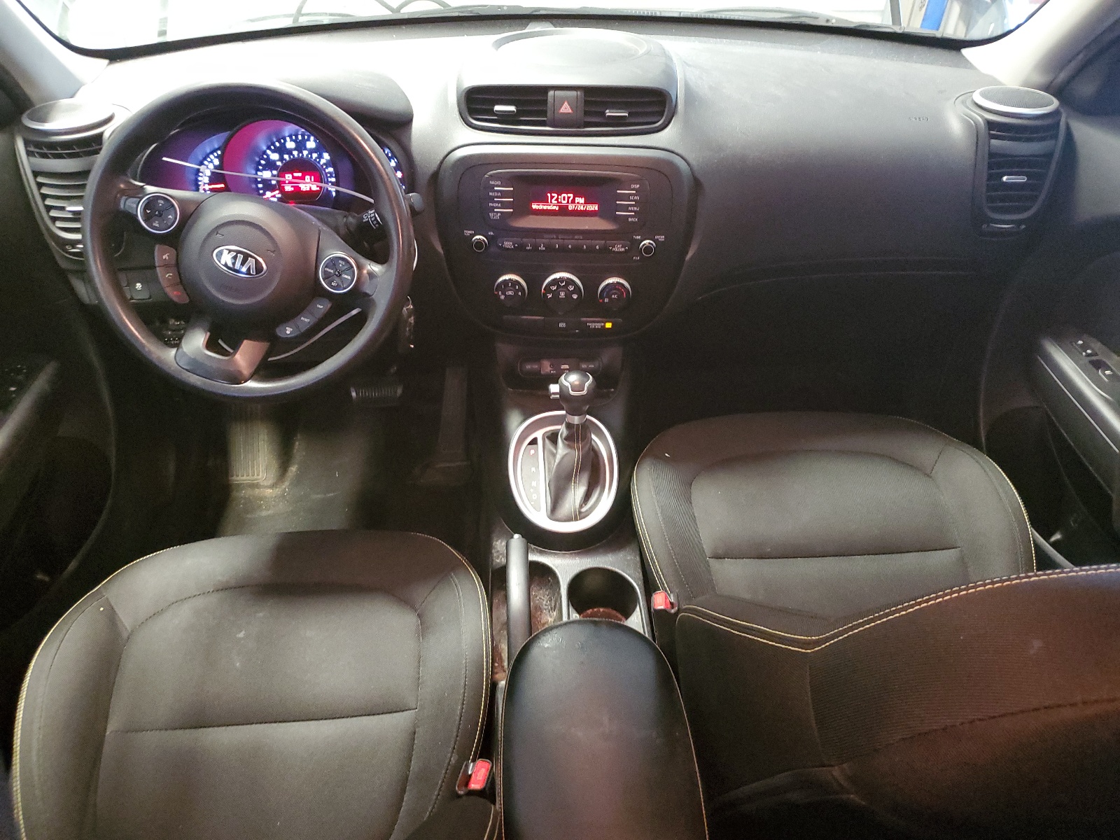 KNDJP3A59F7184673 2015 Kia Soul +