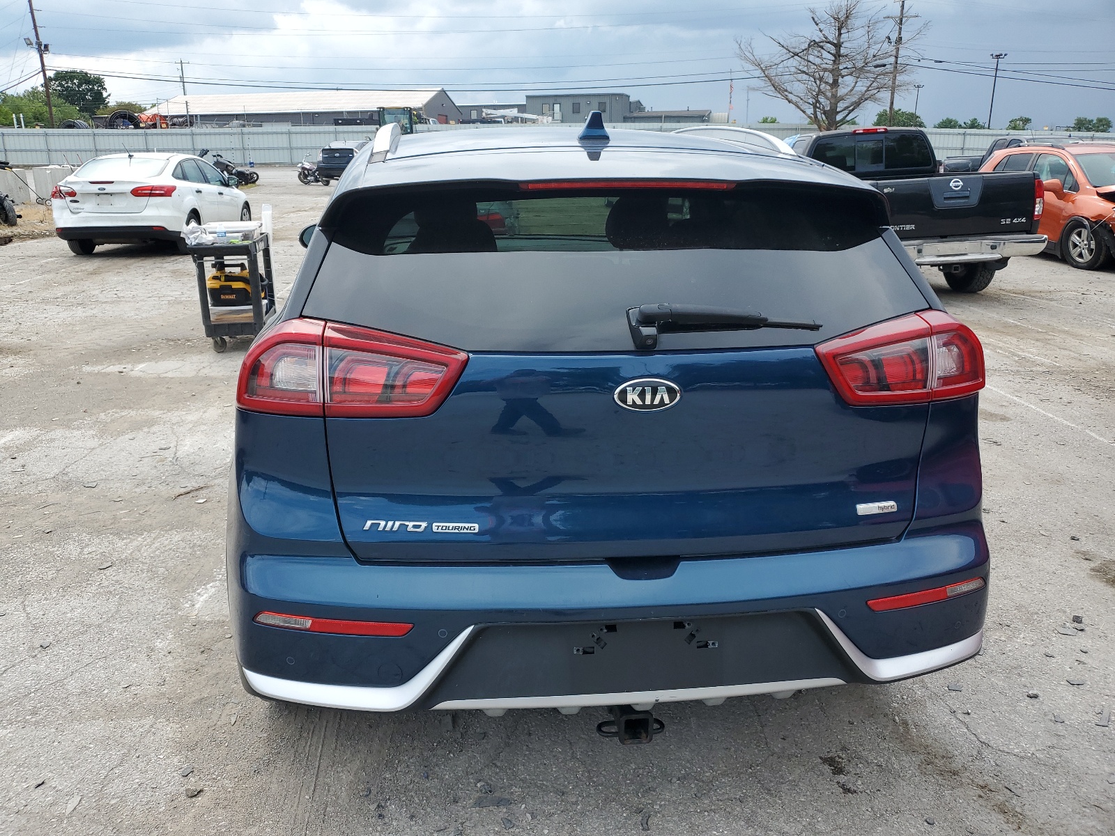 2018 Kia Niro Touring vin: KNDCE3LC4J5110852