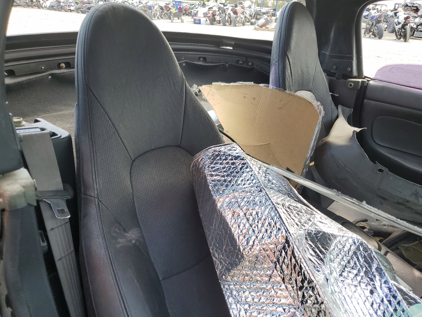 JM1NB353530301677 2003 Mazda Mx-5 Miata Base