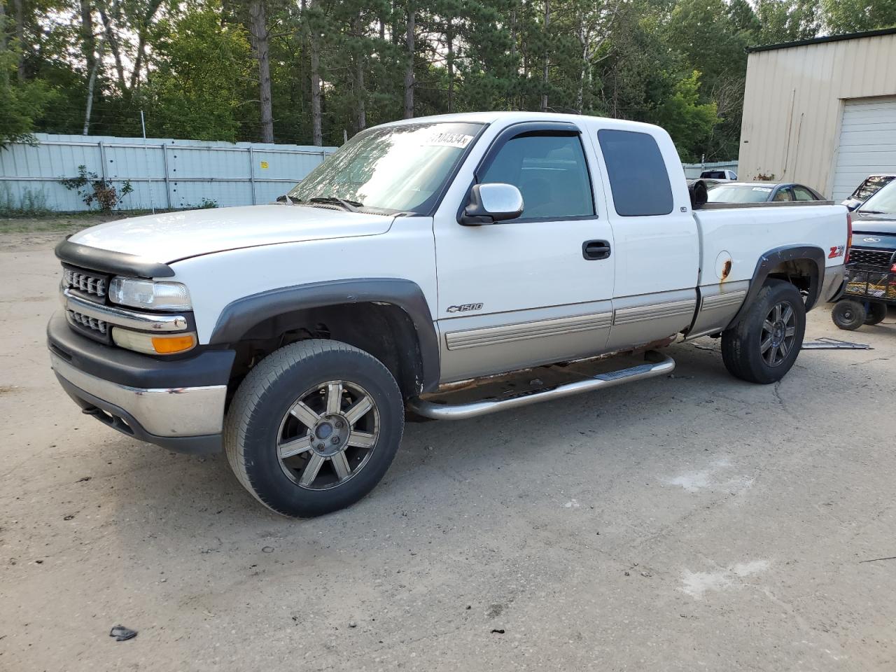 2000 Chevrolet Silverado K1500 VIN: 1GCEK19T2YE221276 Lot: 64704534