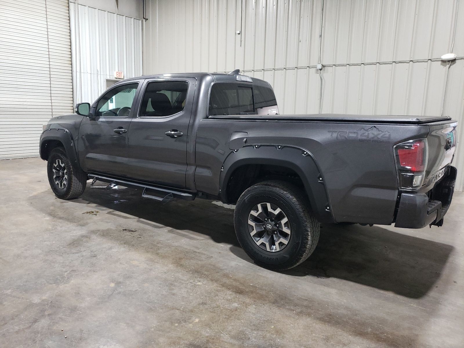 2018 Toyota Tacoma Double Cab vin: 3TMDZ5BN7JM051460