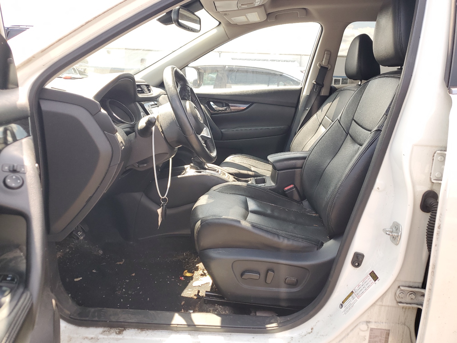 5N1AT2MV7JC803607 2018 Nissan Rogue S