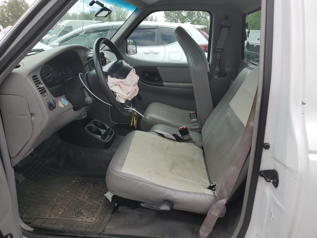 1998 Ford Ranger VIN: 1FTYR10C8WUC44358 Lot: 61547934