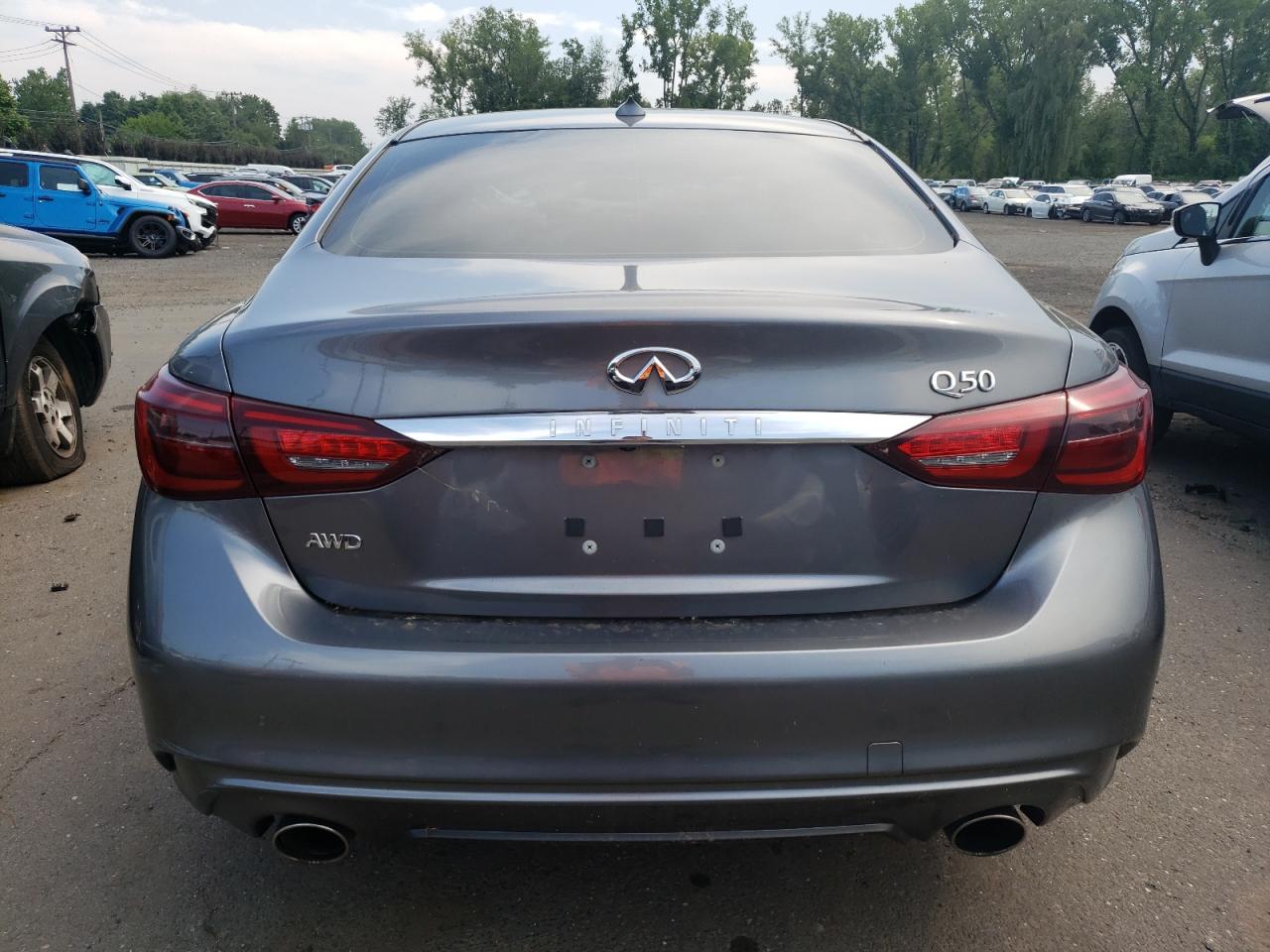 JN1EV7AR3JM430518 2018 Infiniti Q50 Luxe