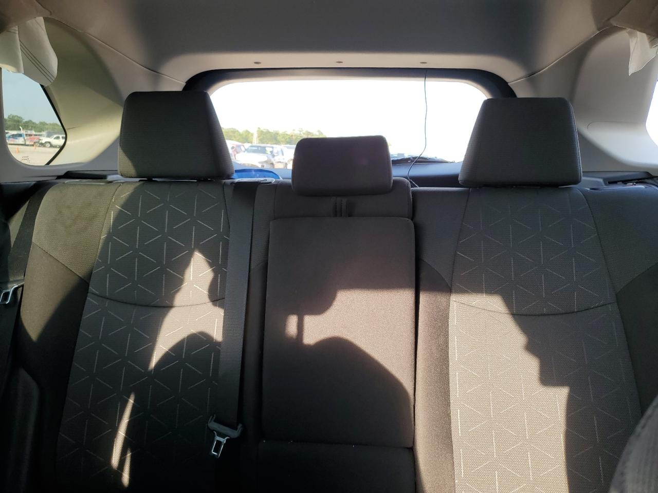 2020 Toyota Rav4 Xle VIN: 2T3W1RFV4LW087254 Lot: 63875944