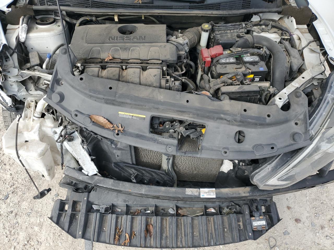 2019 Nissan Sentra - Image 12