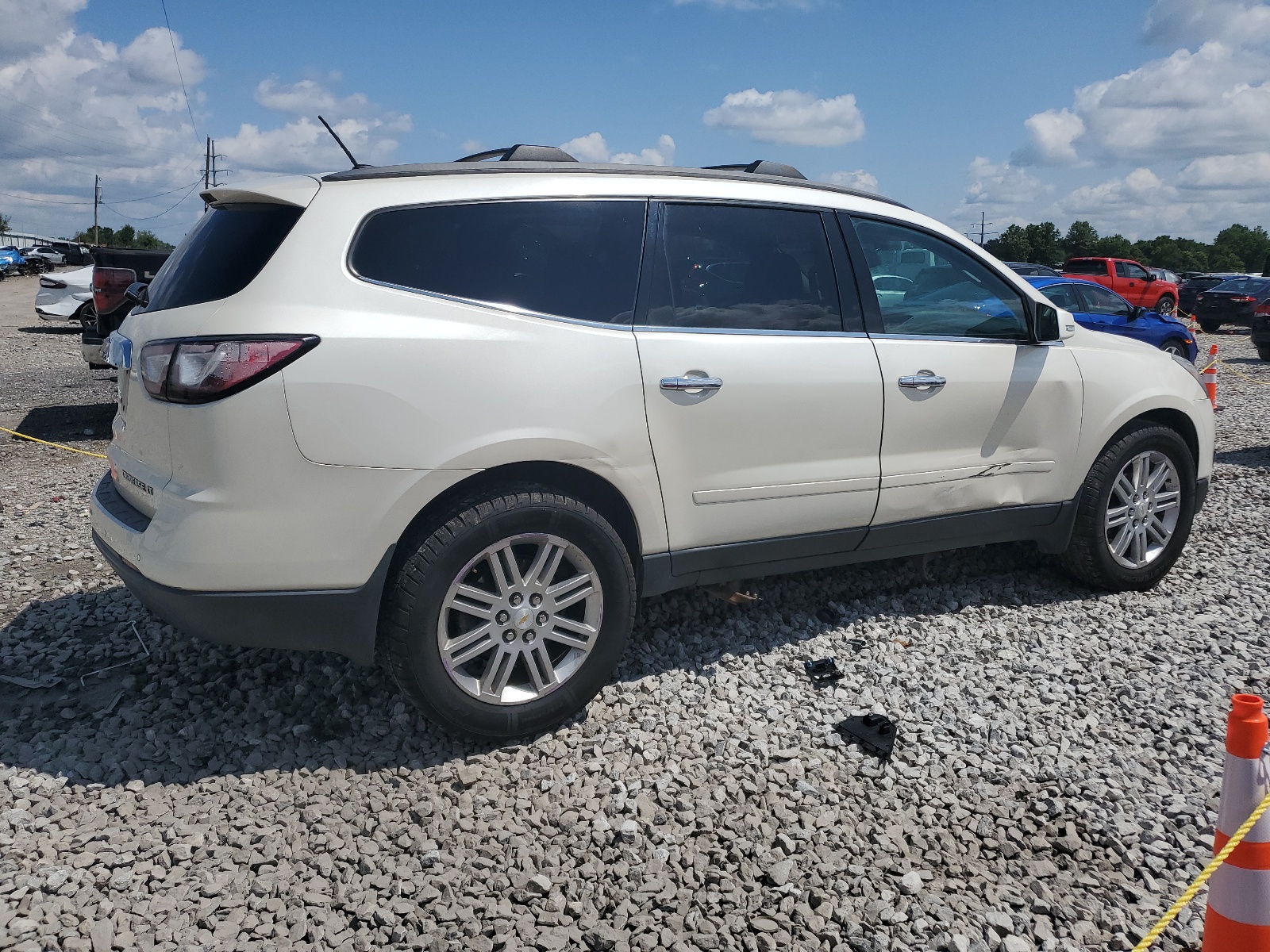 2014 Chevrolet Traverse Lt vin: 1GNKVGKD7EJ135472