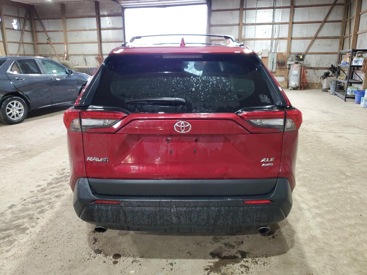 2020 Toyota Rav4 Xle VIN: 2T3P1RFV1LC137615 Lot: 64403534
