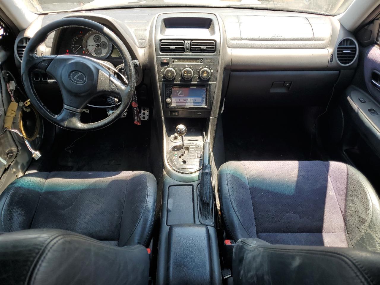 2001 Lexus Is 300 VIN: JTHBD182010019415 Lot: 62218134