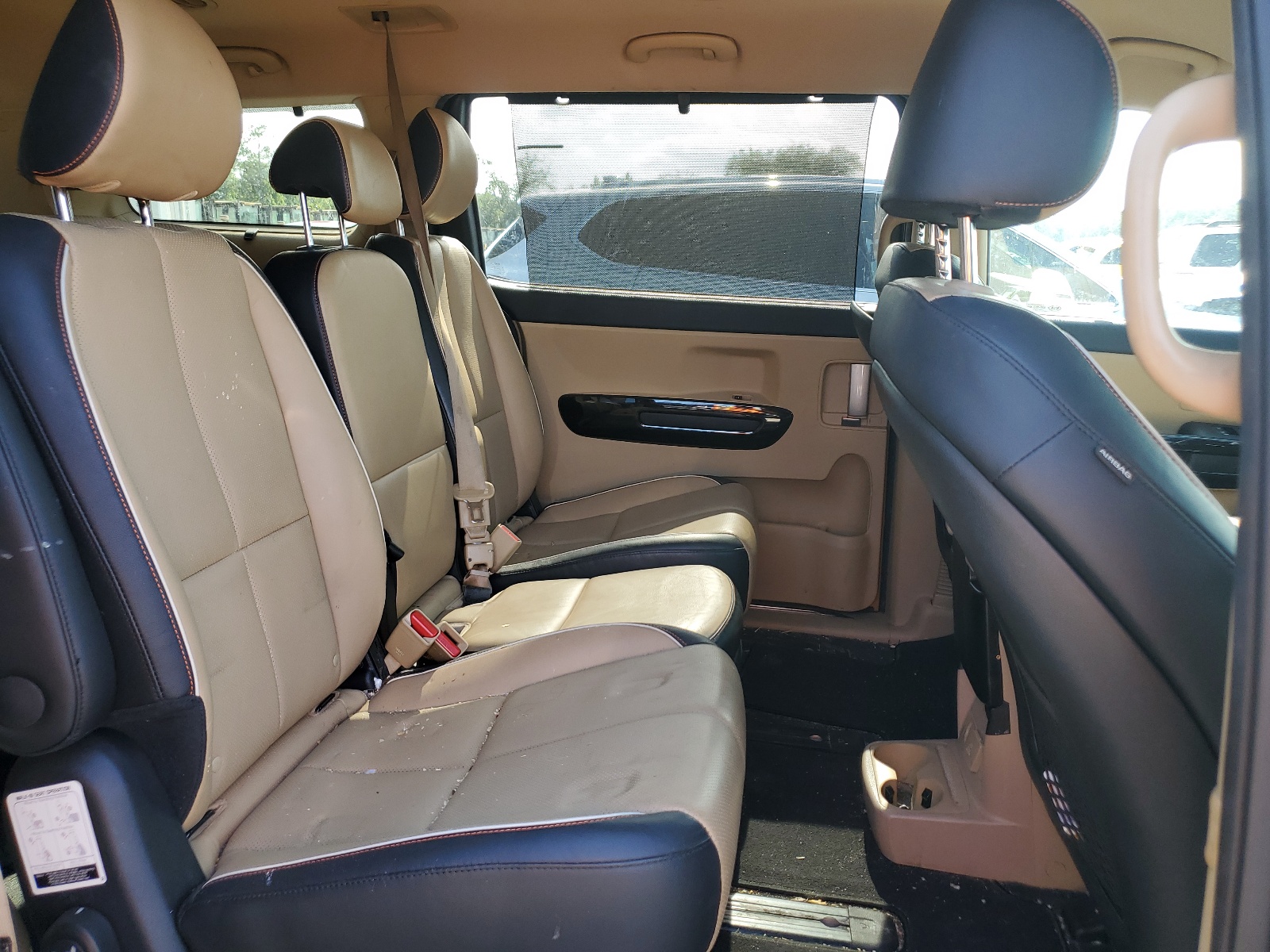 KNDME5C14J6367731 2018 Kia Sedona Sxl