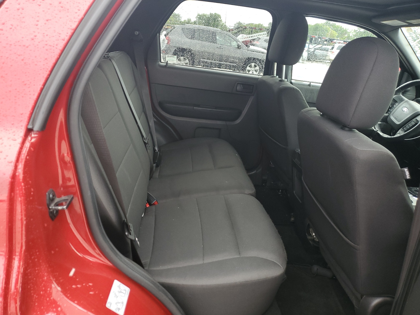 1FMCU0DG5BKB79163 2011 Ford Escape Xlt