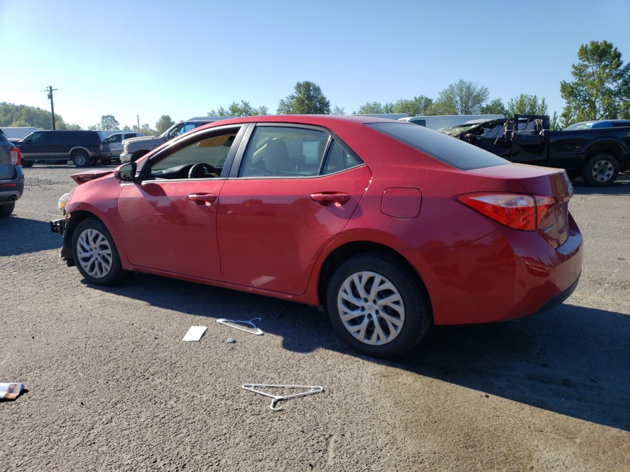 2T1BURHE6HC884464 2017 TOYOTA COROLLA - Image 2