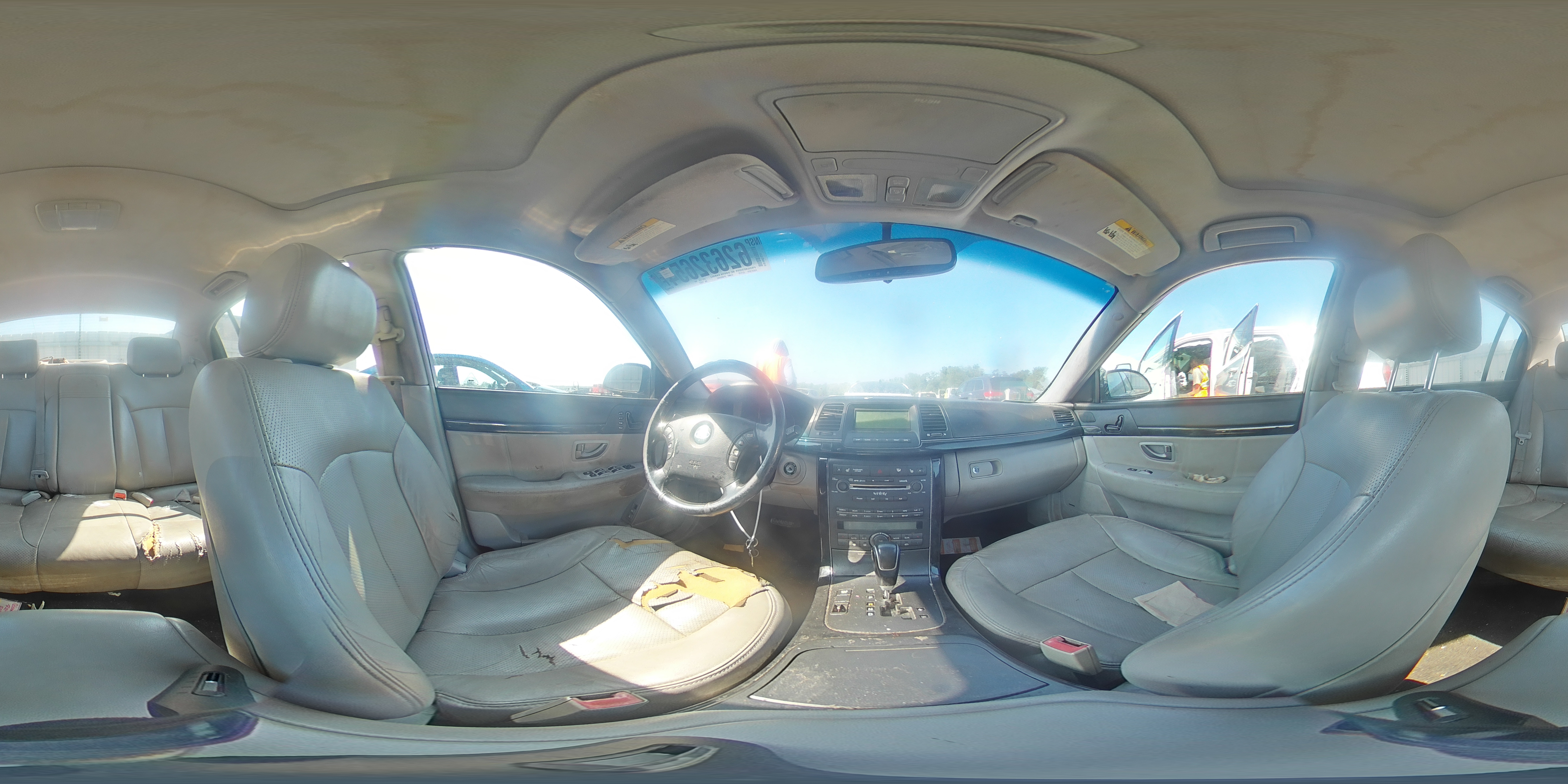 2009 Kia Amanti VIN: KNALD225X95170272 Lot: 62632654