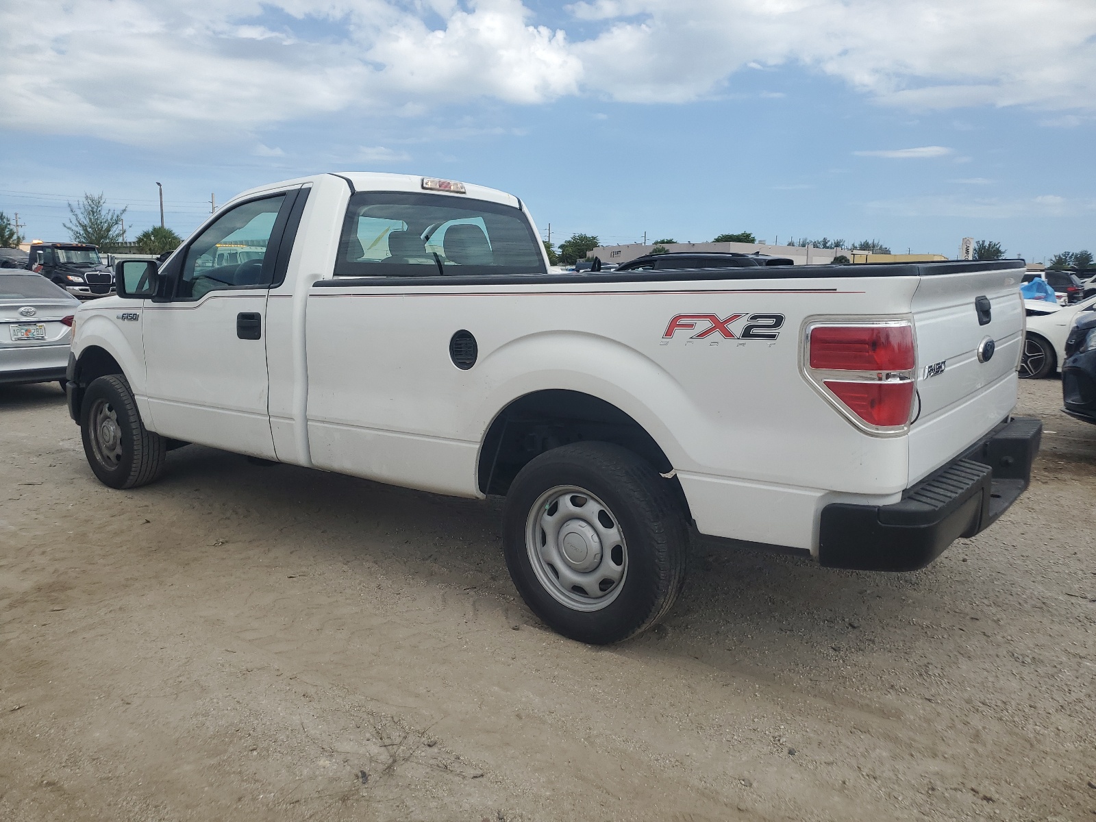 1FTMF1CW2AKB16036 2010 Ford F150