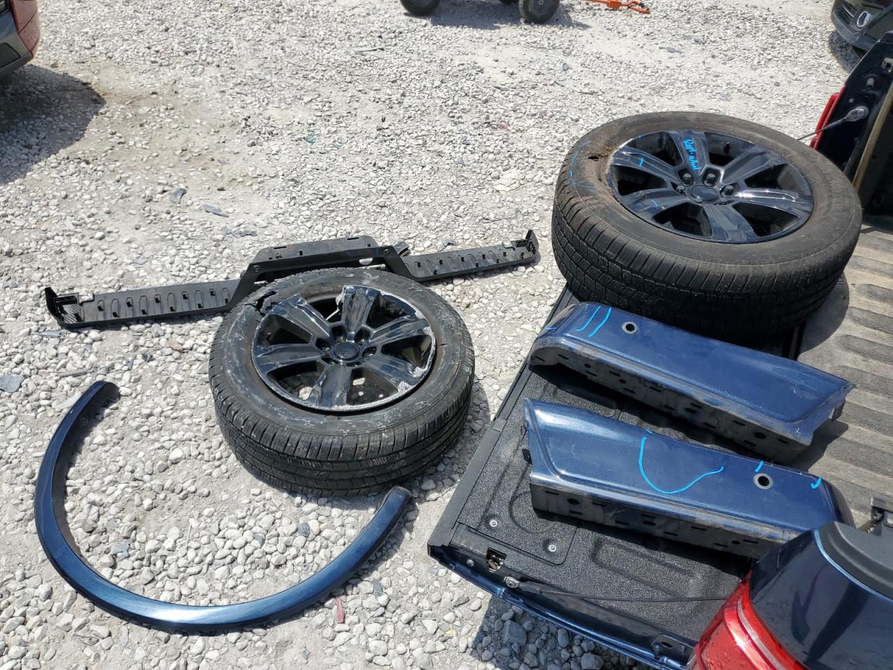 2017 Ford F150 Supercrew VIN: 1FTEW1CG3HFC34418 Lot: 61646664