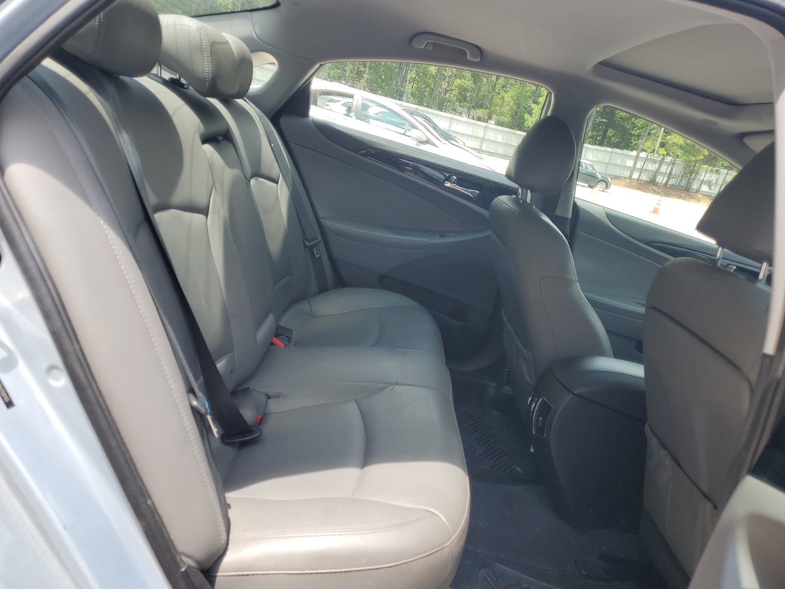 5NPEC4AC1DH708165 2013 Hyundai Sonata Se