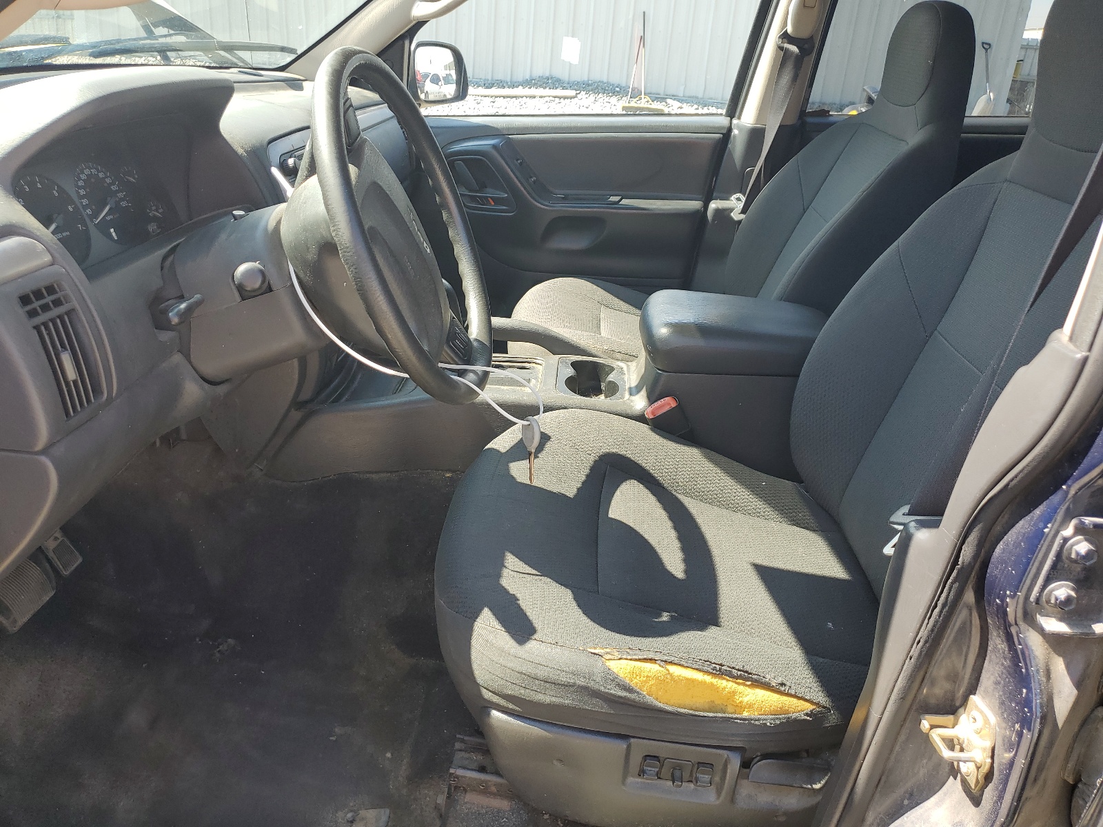 1J4GX48S74C209841 2004 Jeep Grand Cherokee Laredo